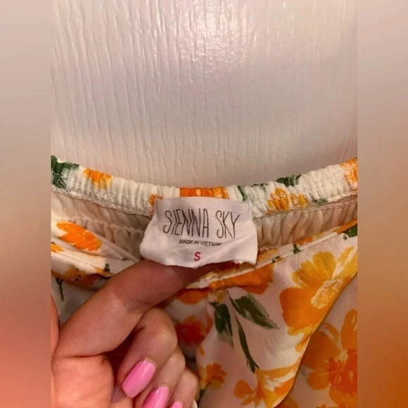 Sienna Sky Tangerine Mini Summer Dress. Size small - Picture 4 of 5